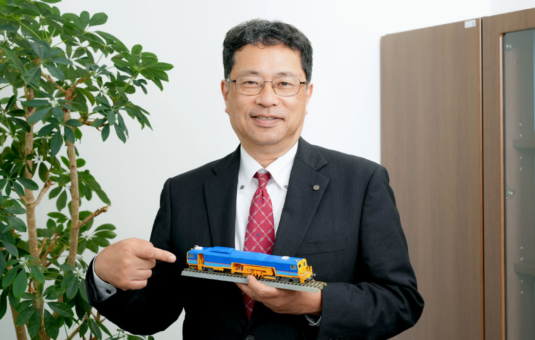 内田 吉彦