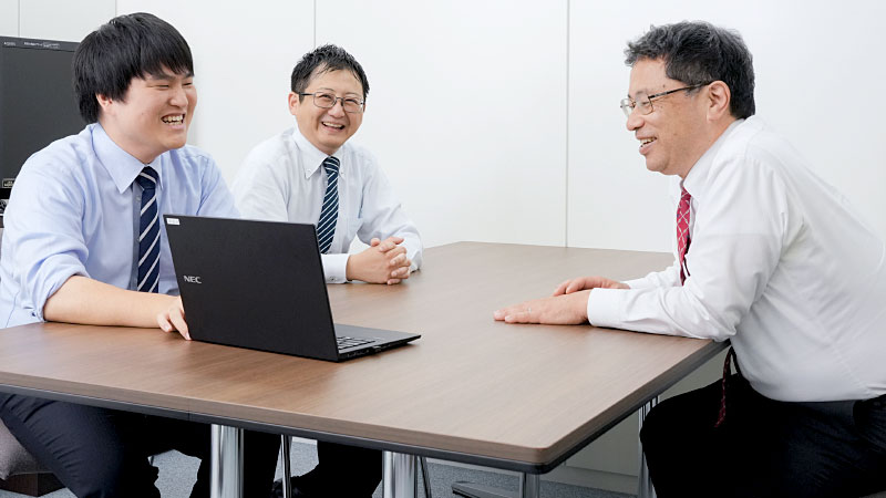縁の下の力持ち